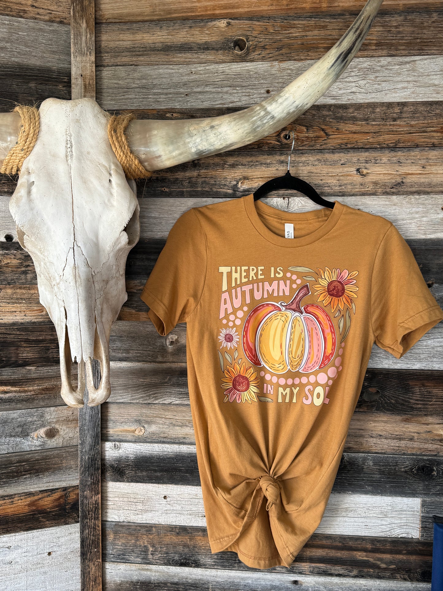 There is Autumn in my Soul Graphic T-Shirt