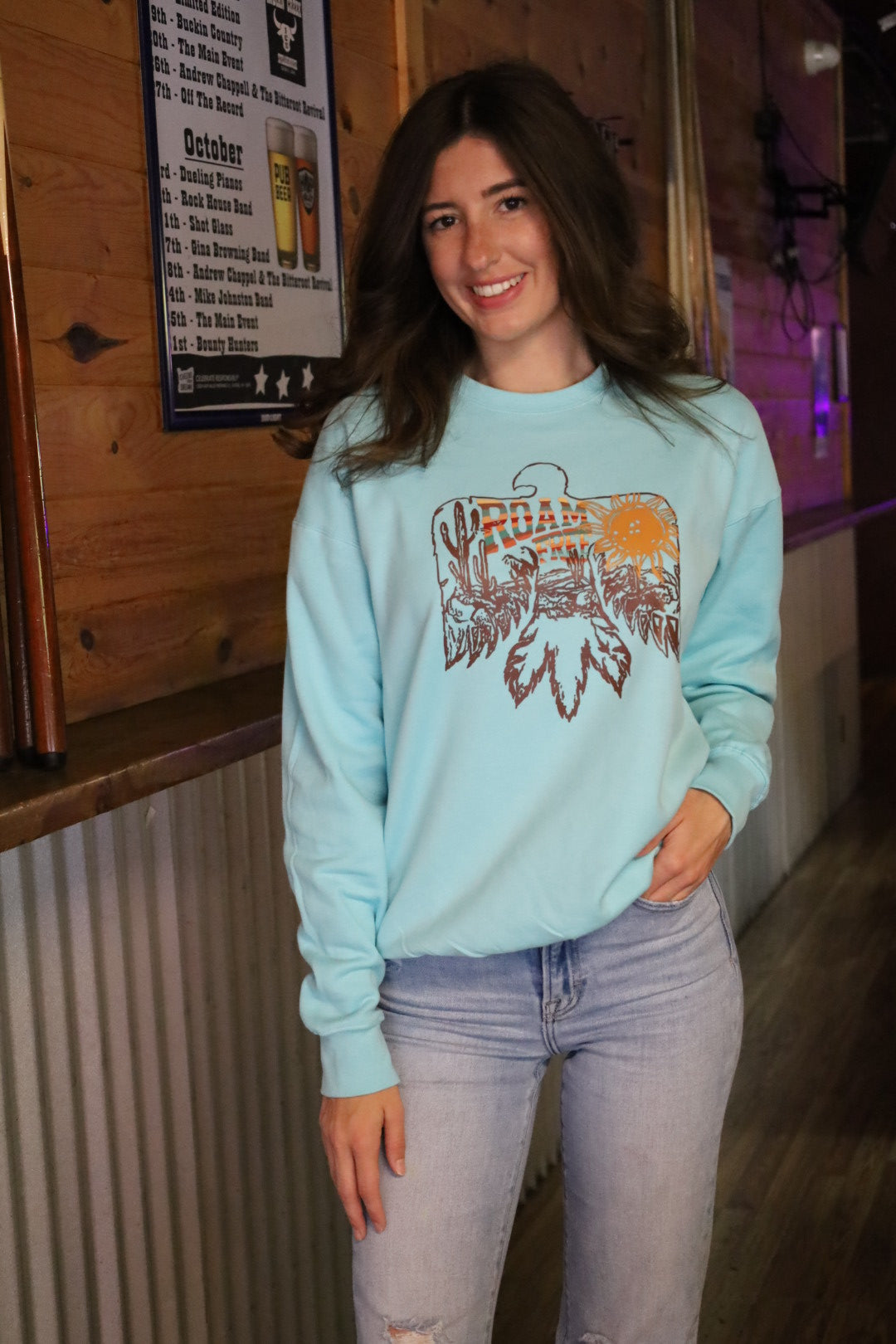 Roam Free Graphic Crew Sweatshirt Cream